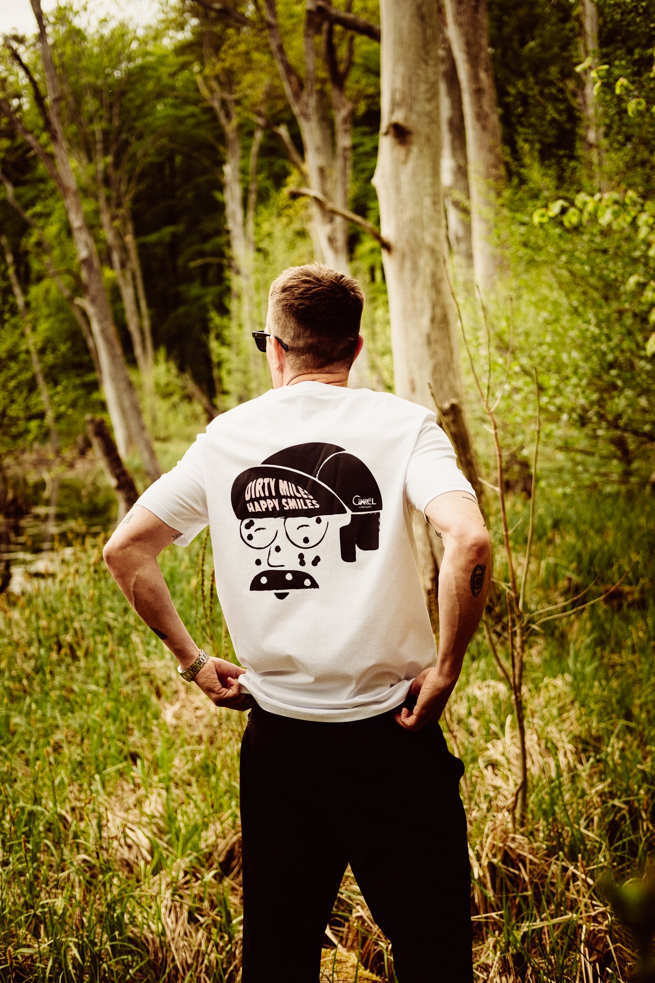 Dirty Miles Face - T-Shirt - White