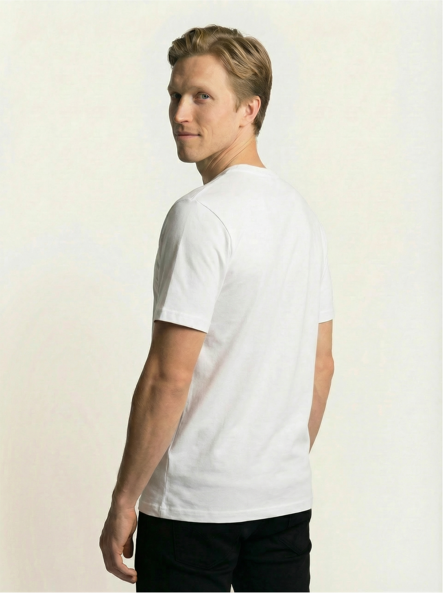 LEADout By Example - T-Shirt - White