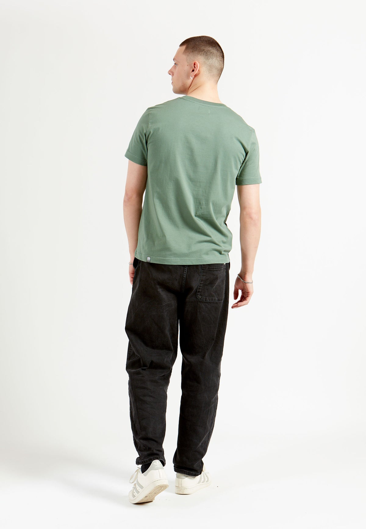 T.M.O.T.W. by Cikkel T-Shirt grøn