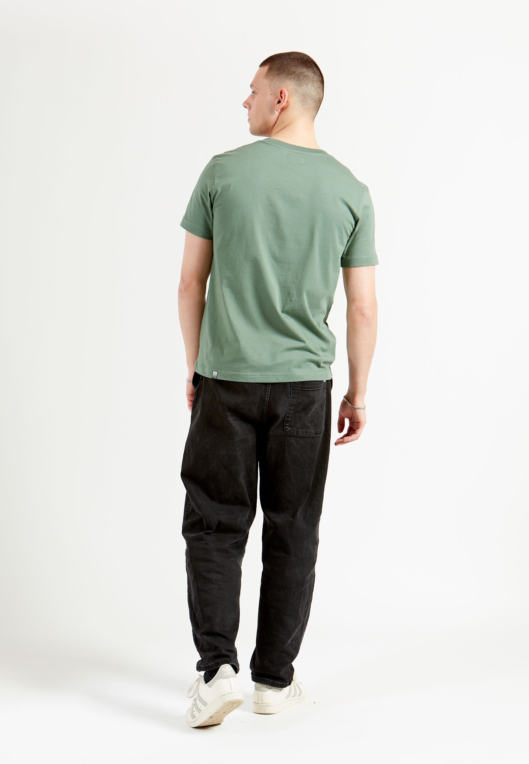 T.M.O.T.W. by Cikkel T-Shirt grøn