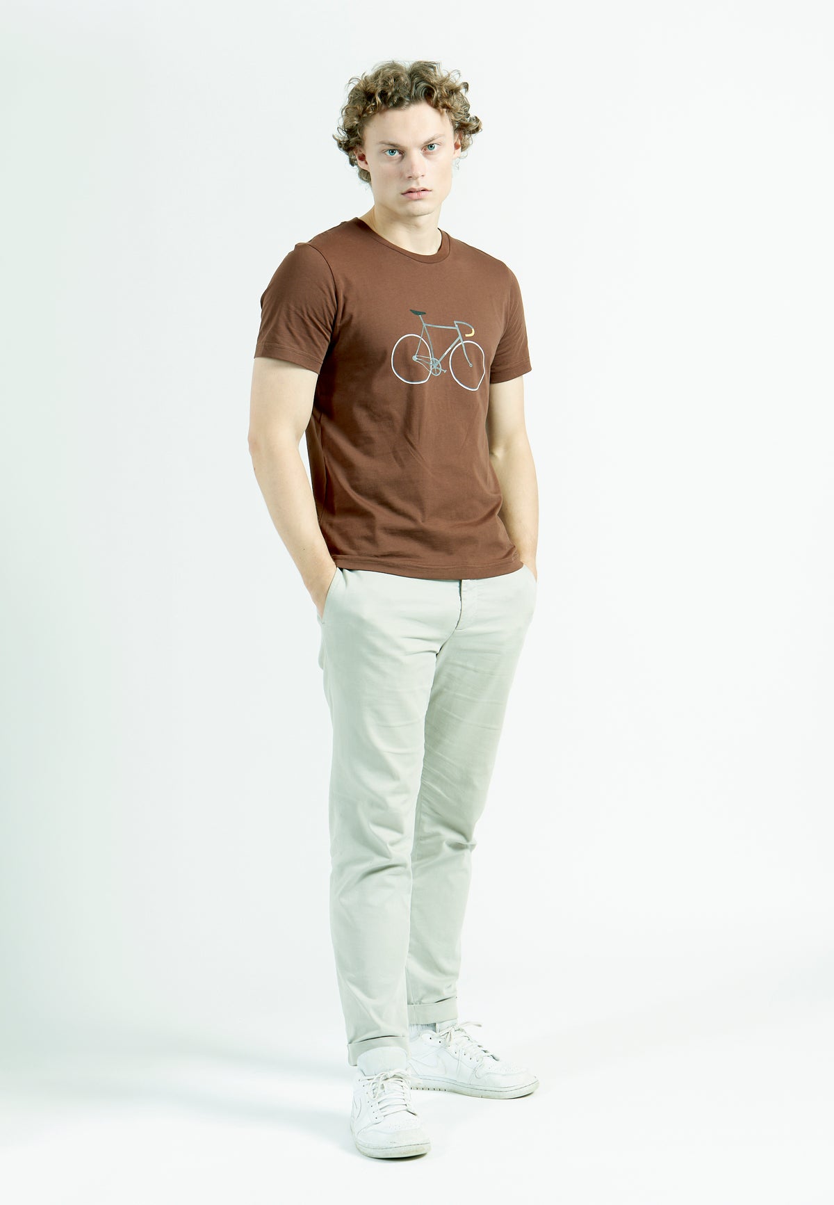 En time- 48.653 Timerekordcykel T-Shirt brun